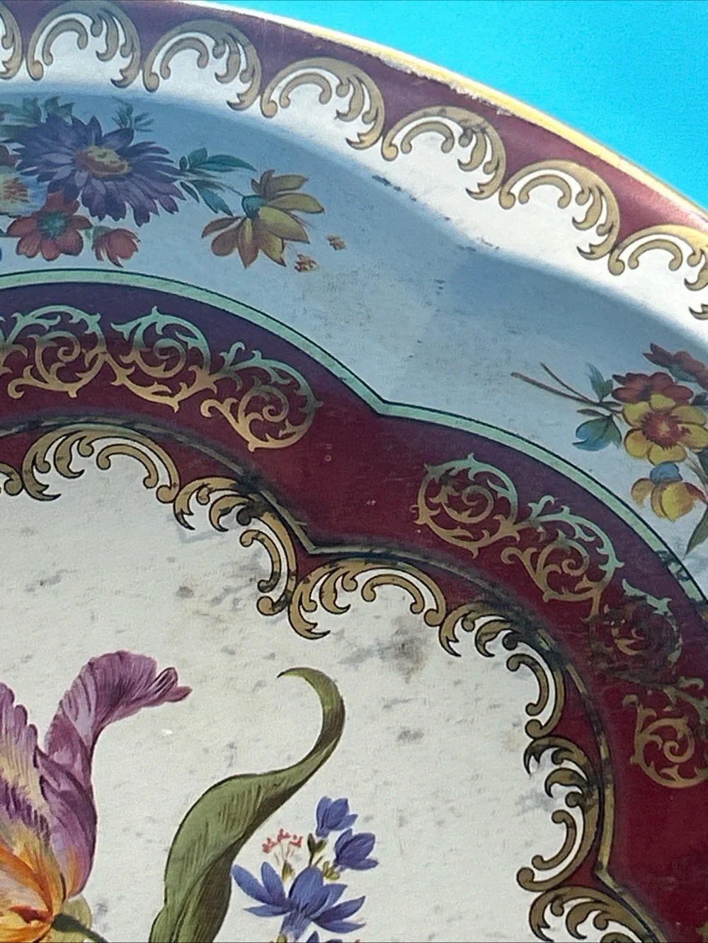Vintage Floral Decorative Serving Platter - Multicolor made of TIN